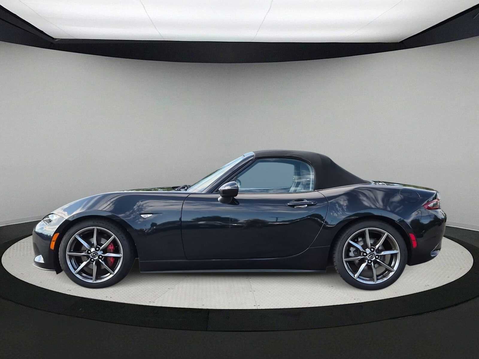 Mazda MX-5 Miata Grand Touring 2021