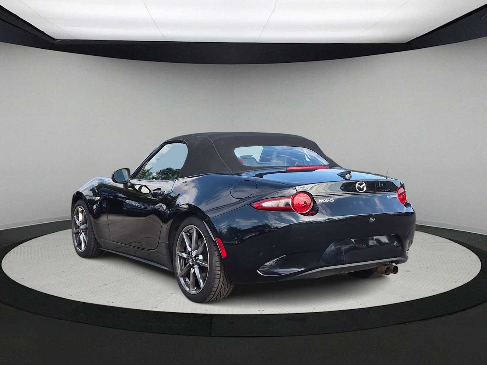 Mazda MX-5 Miata Grand Touring 2021