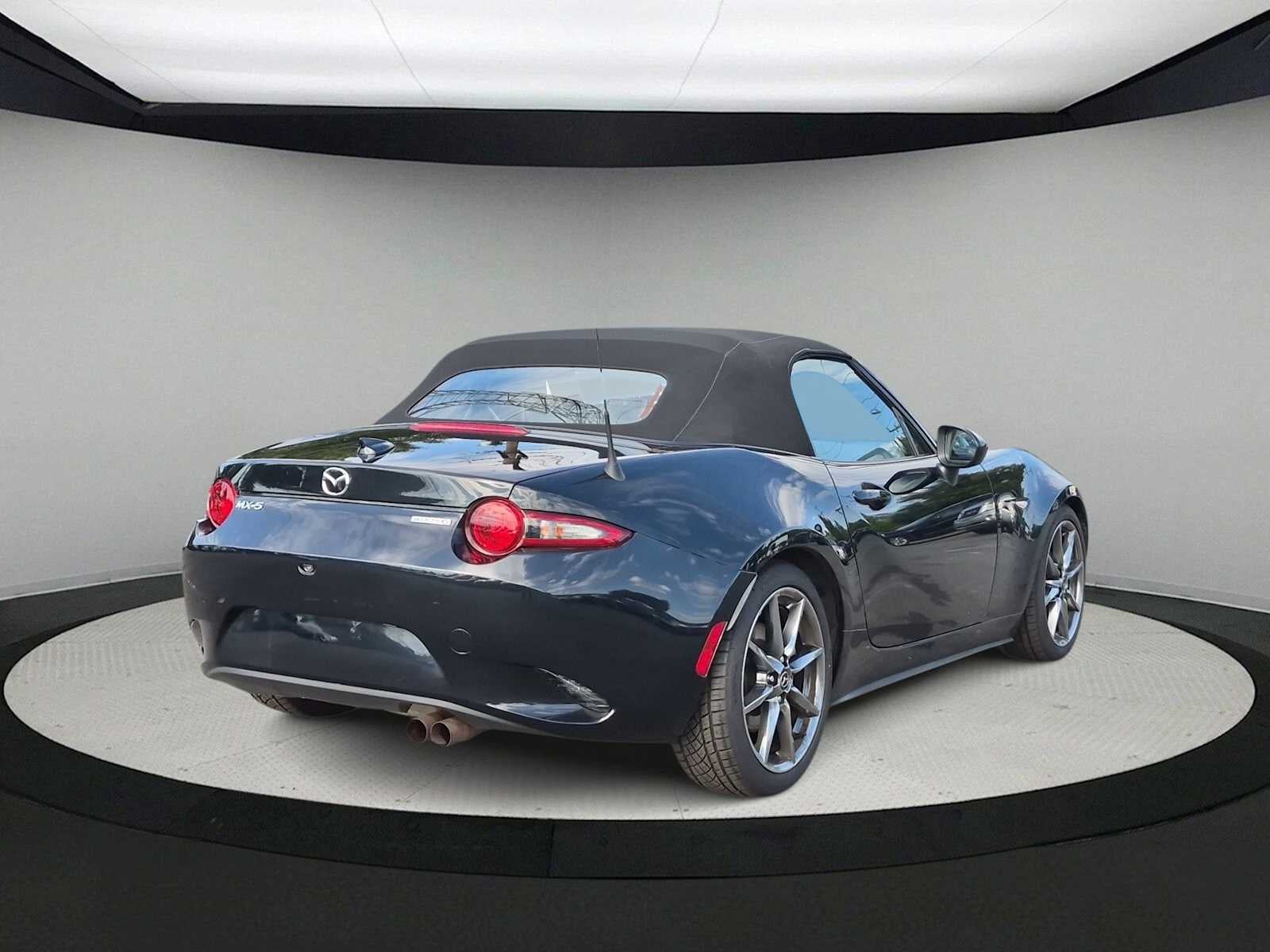 Mazda MX-5 Miata Grand Touring 2021