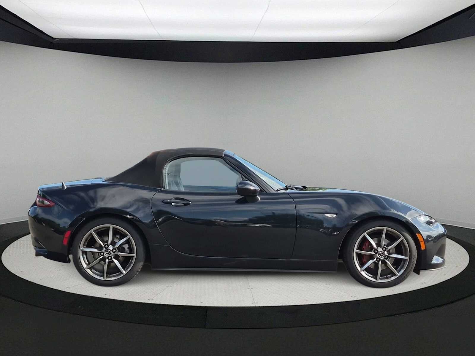 Mazda MX-5 Miata Grand Touring 2021