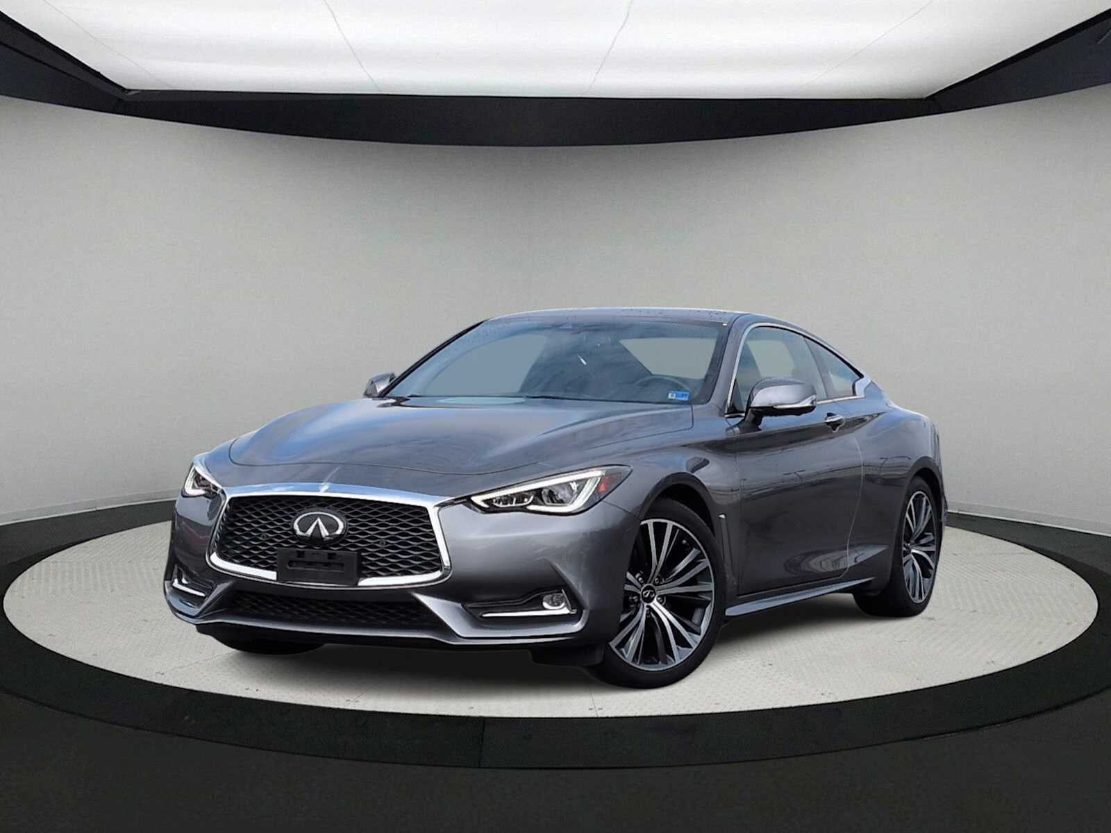 INFINITI Q60 LUXE 2022