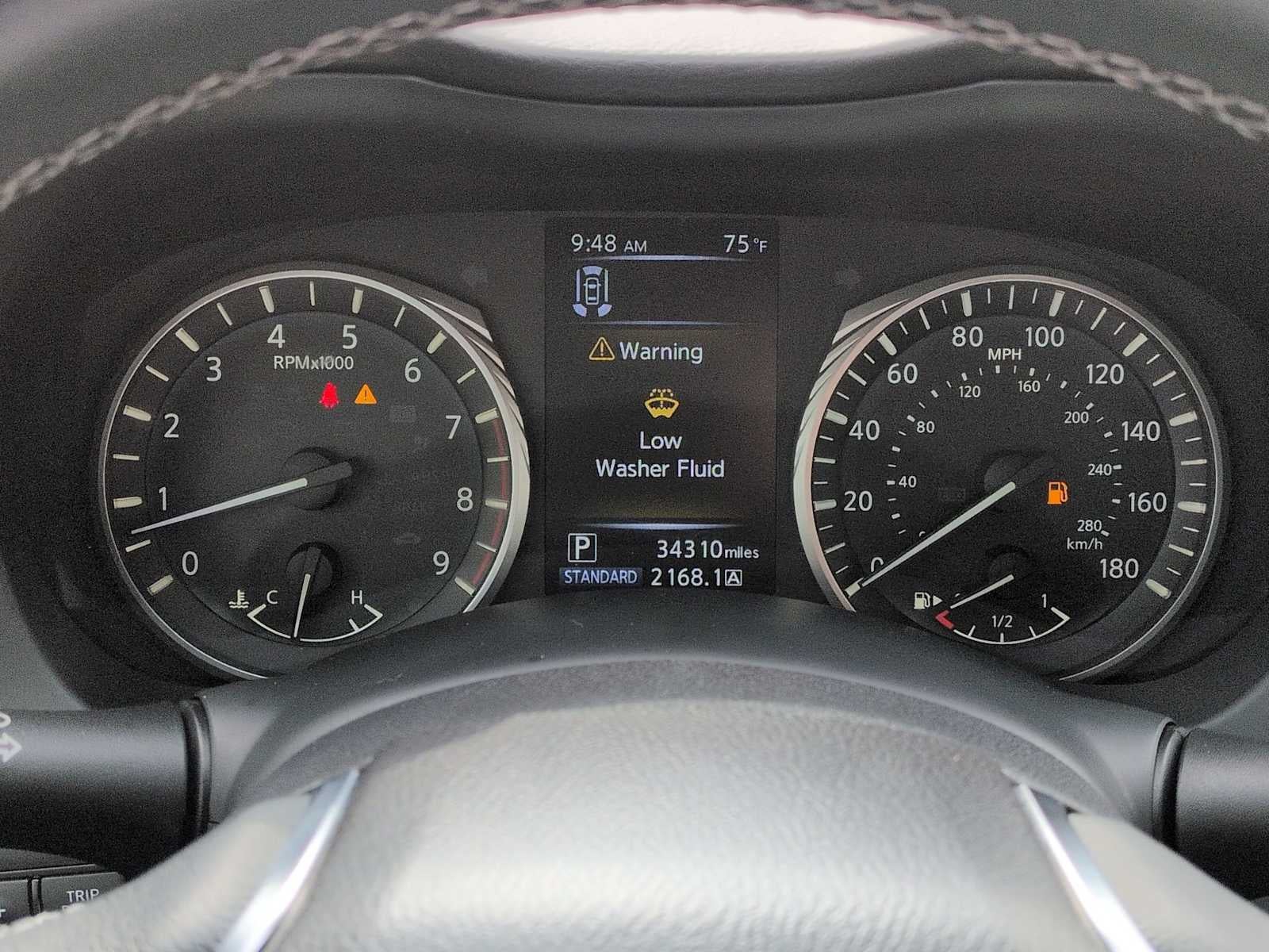 INFINITI Q60 LUXE 2022
