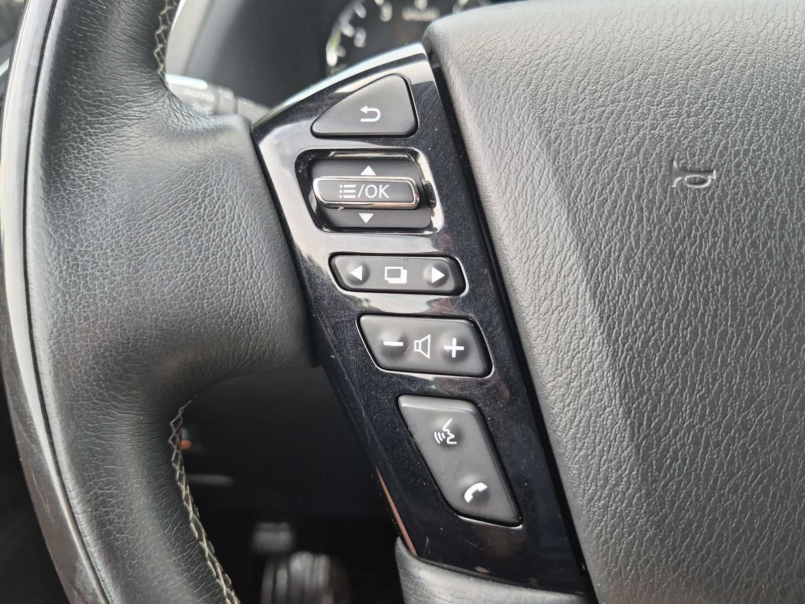 INFINITI QX80 LUXE 2021