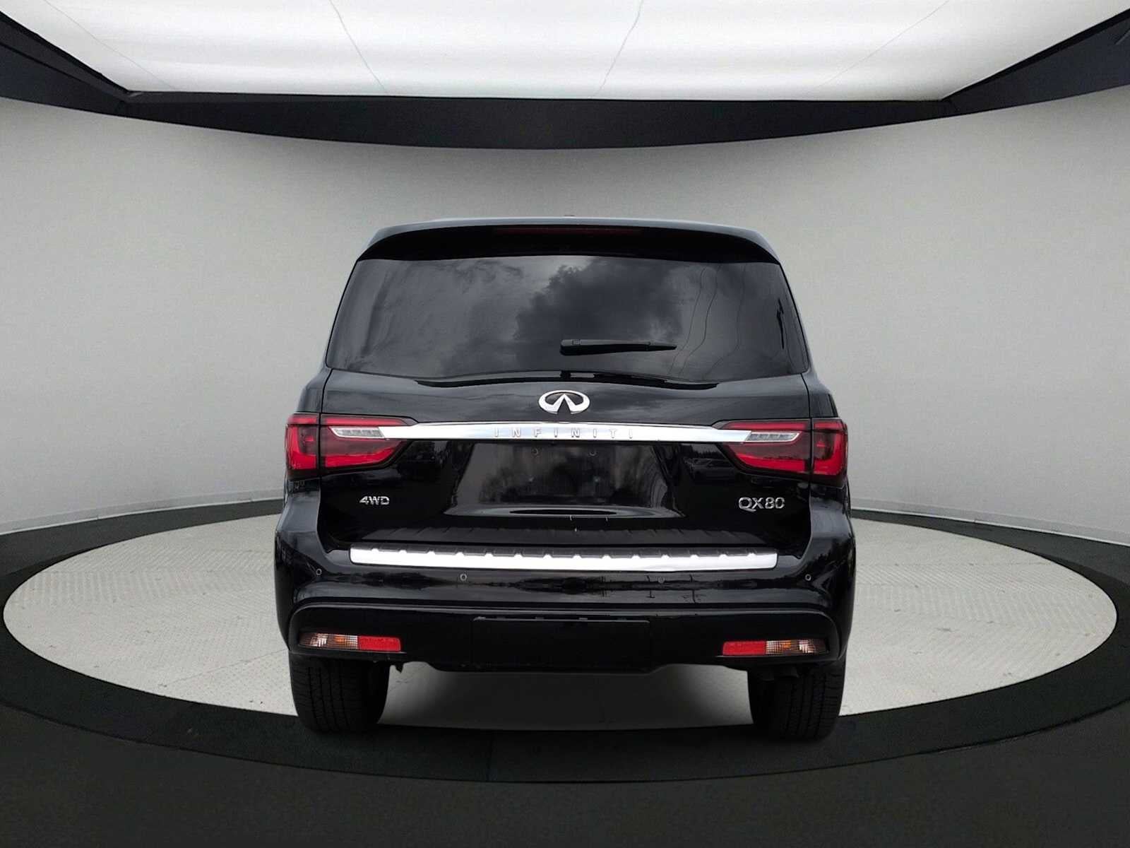 INFINITI QX80 LUXE 2022