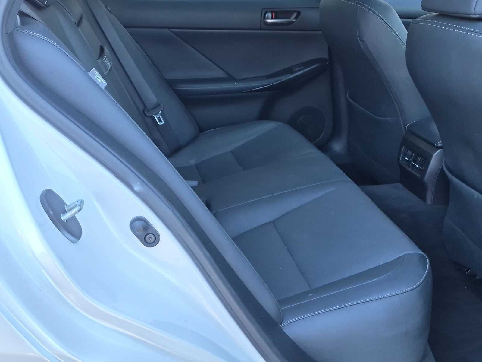 Lexus IS 300 2022 IS 300