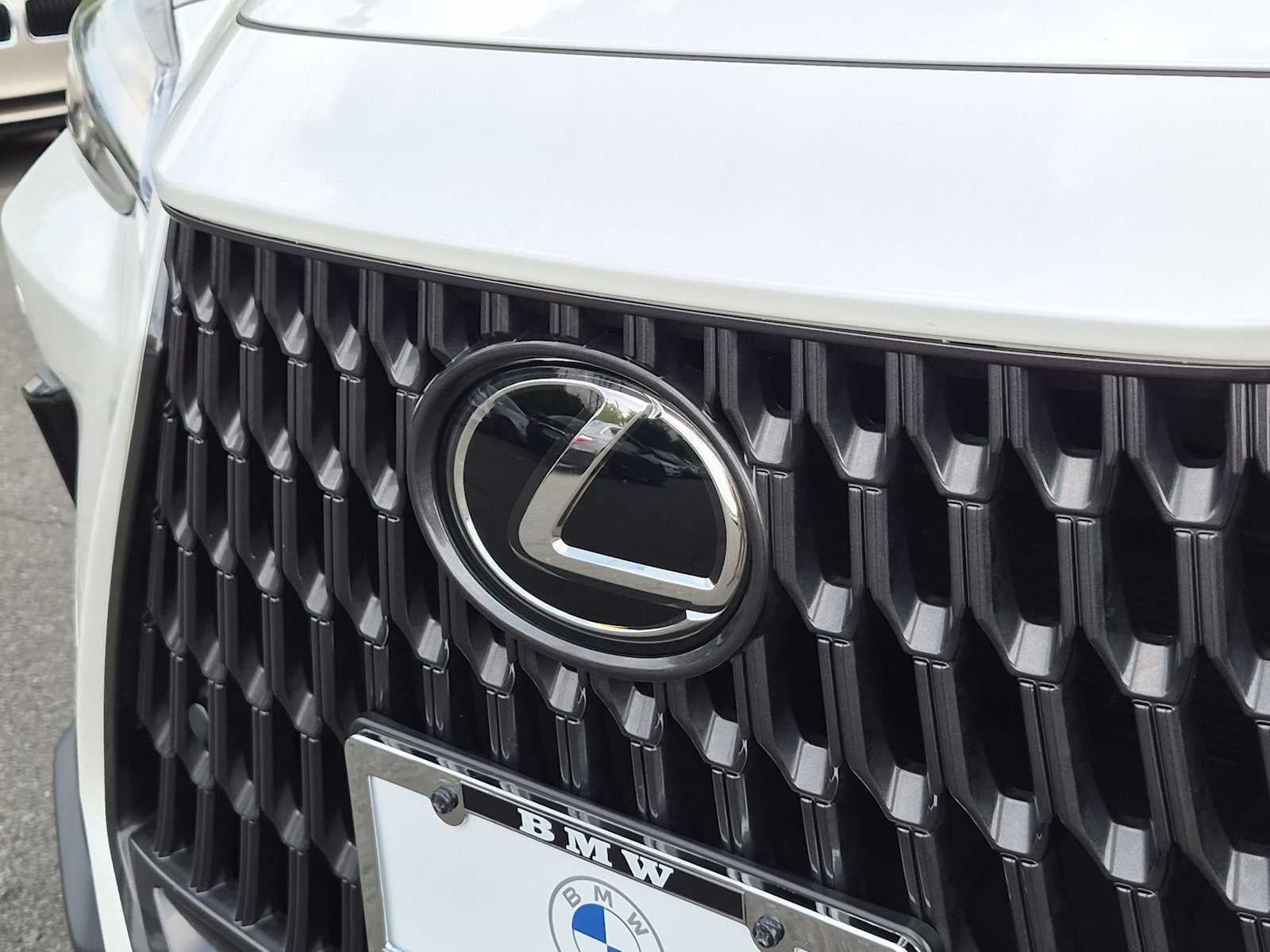 Lexus NX 350h Premium 2024