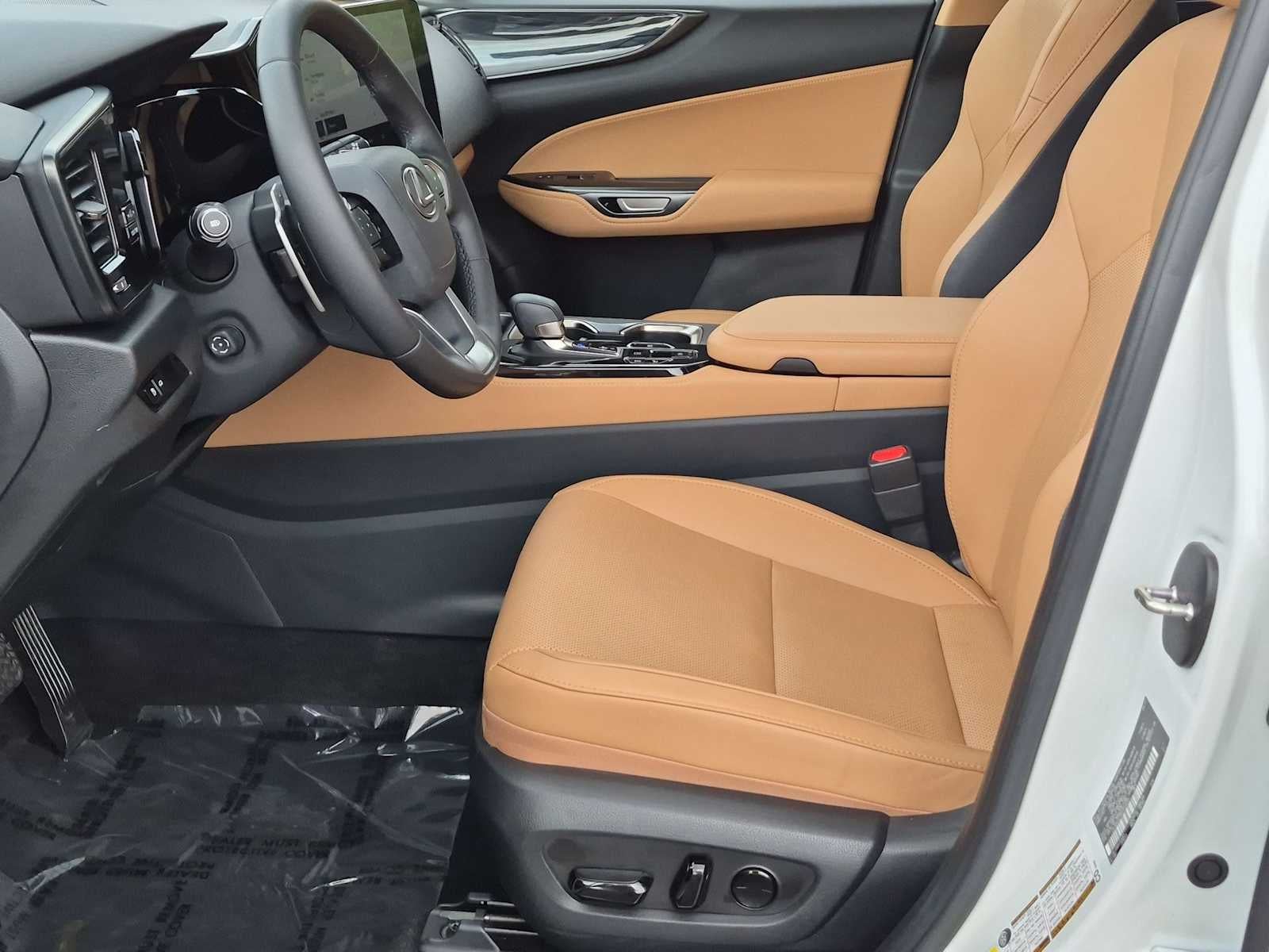 Lexus NX 350h Premium 2024