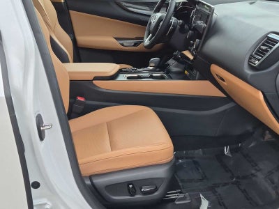 Lexus NX 350h Premium 2024
