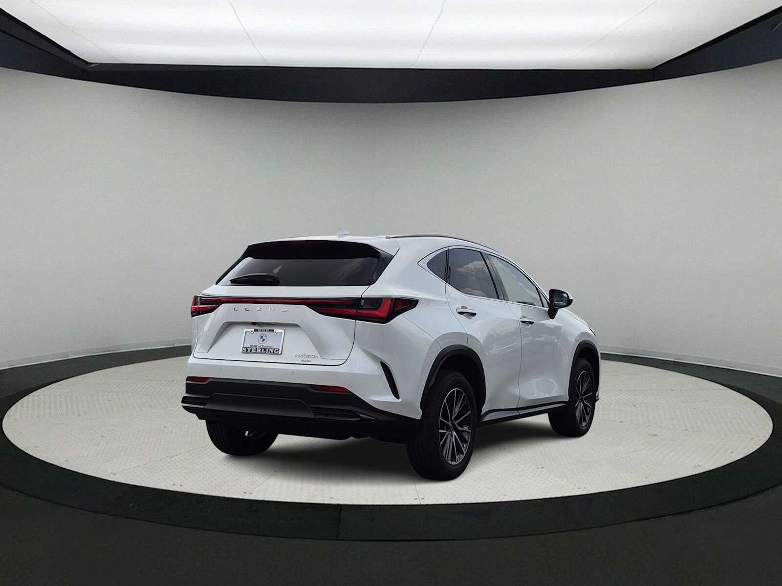 Lexus NX 350h Premium 2024