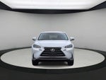 Lexus NX 200t de 2016, tracción delantera, 4 puertas