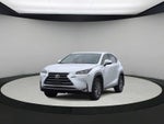 Lexus NX 200t de 2016, tracción delantera, 4 puertas