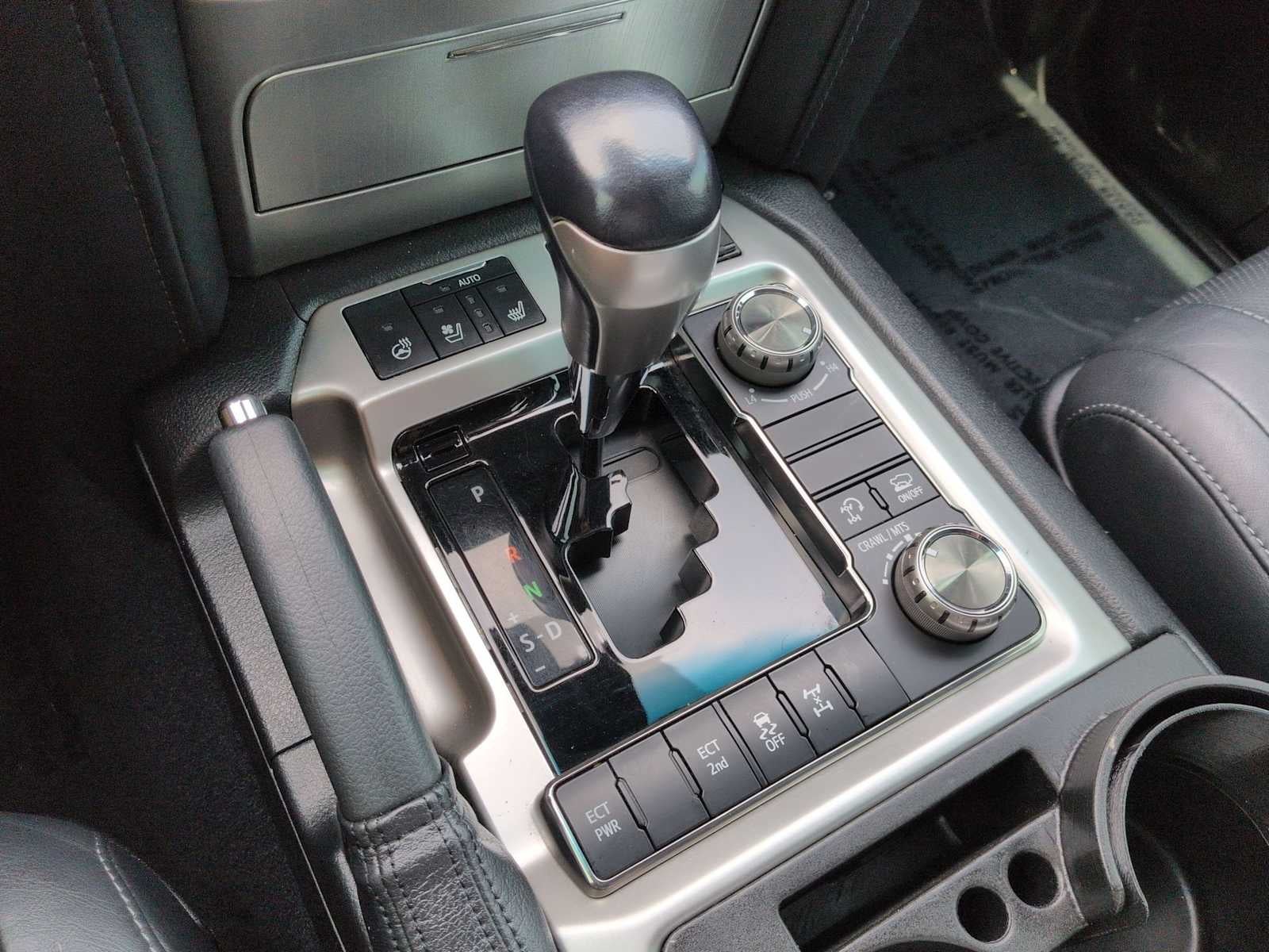 Toyota Land Cruiser 4x4 de 2018 (Nacional)