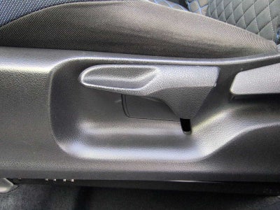 Toyota C-HR XLE 2020