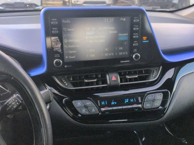 Toyota C-HR XLE 2020