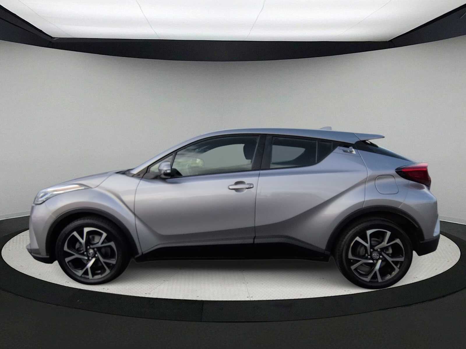 Toyota C-HR XLE 2020
