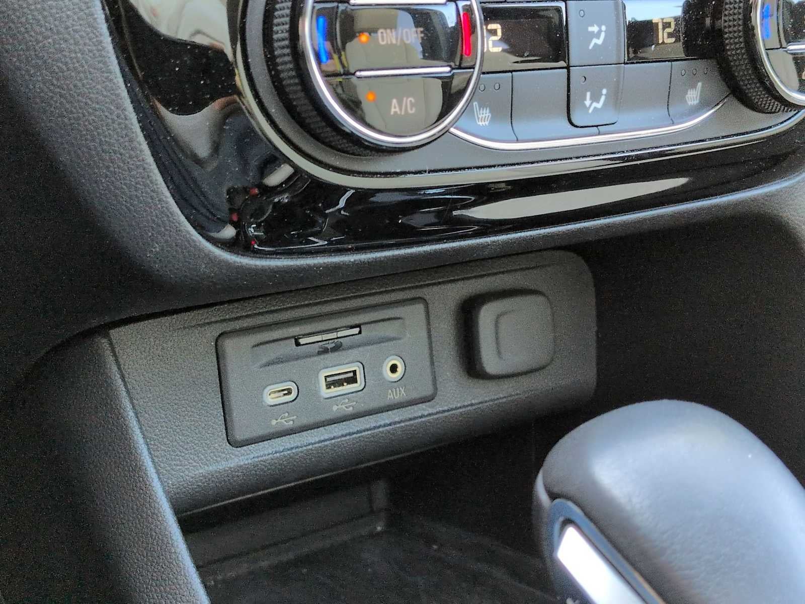 Buick Encore GX Essence 2021