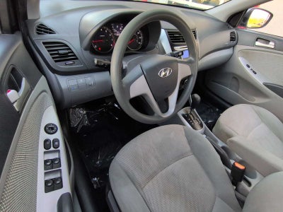 Hyundai Accent GLS 2014