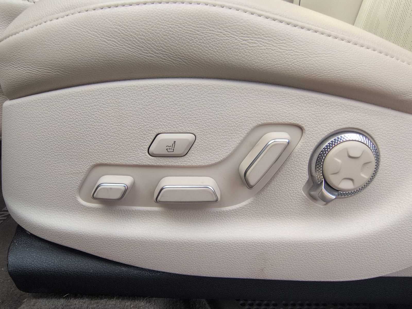 Genesis GV80 2.5T AWD 2023