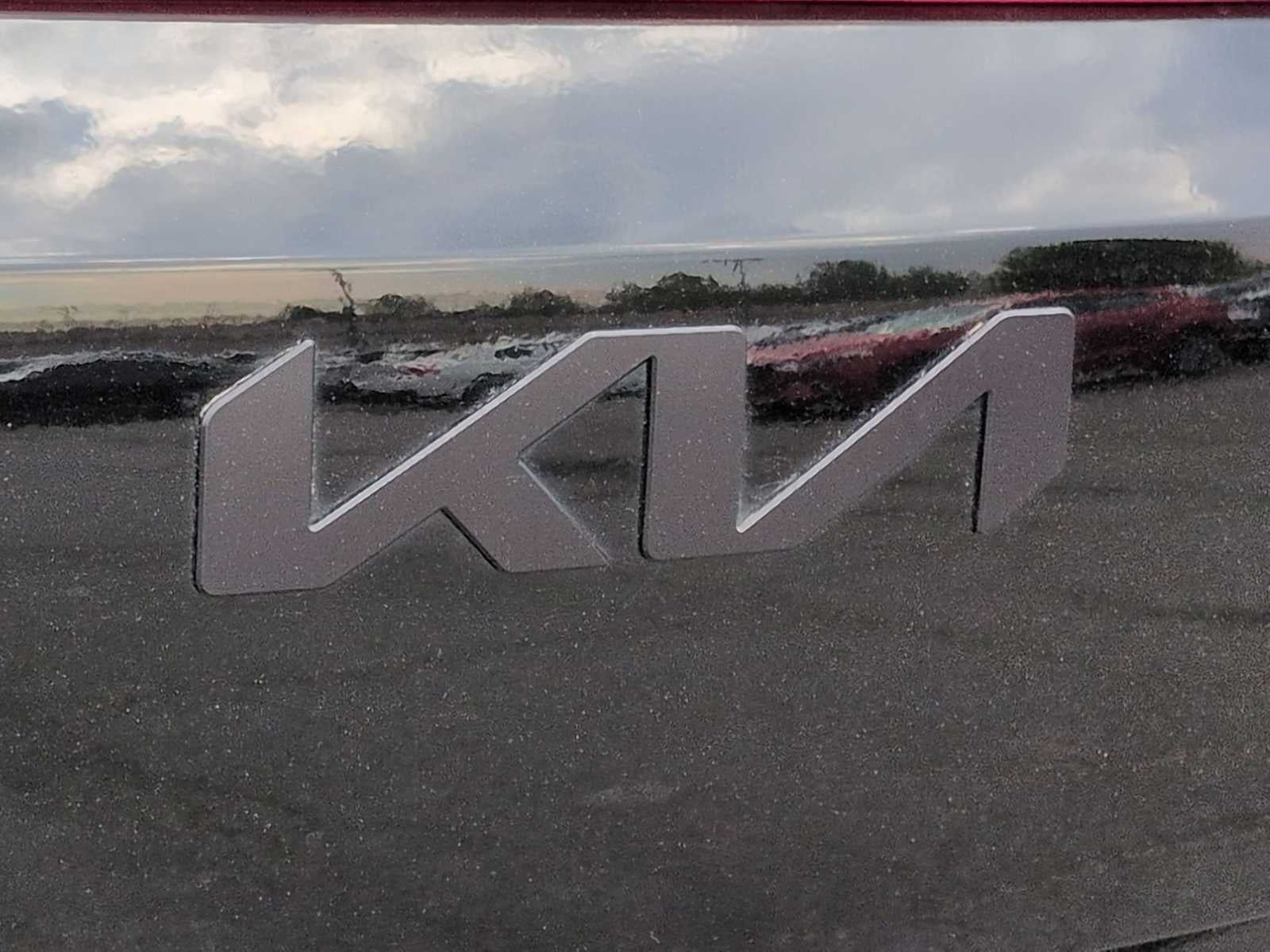 Kia Carnival SX Prestige 2025