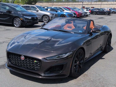 Jaguar F-TYPE R 2021