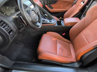 Jaguar F-TYPE R 2021