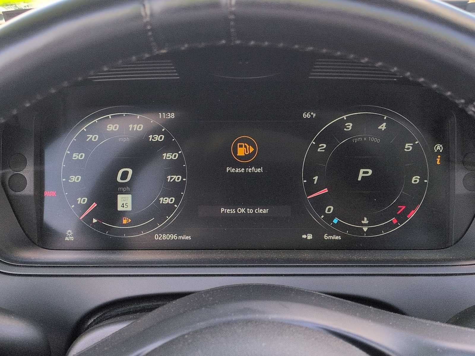 Jaguar F-TYPE R 2021