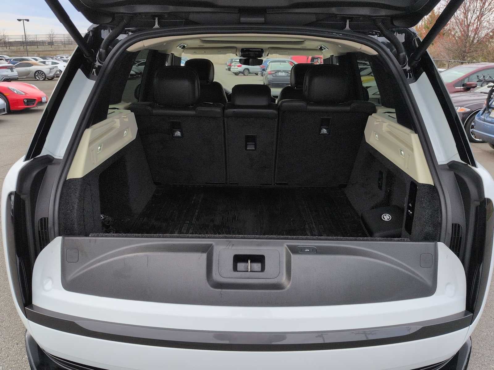 Land Rover Range Rover SE 2024