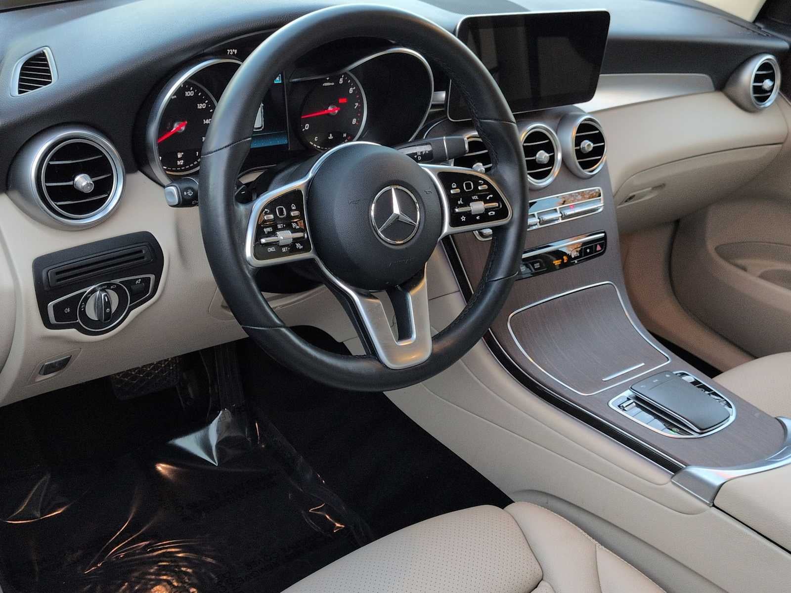 Mercedes-Benz GLC 300 2022 GLC 300