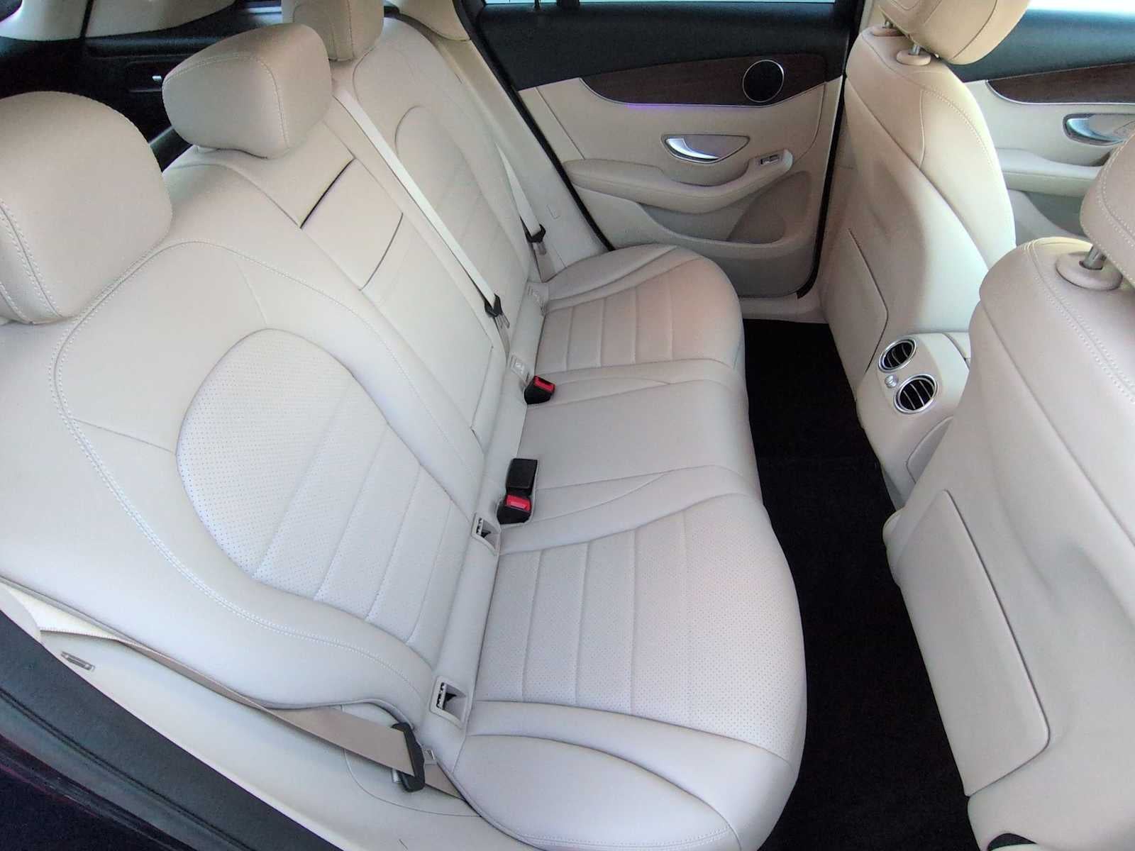 Mercedes-Benz GLC 300 2022 GLC 300