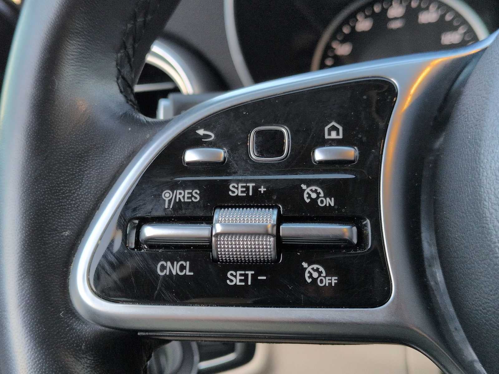 Mercedes-Benz GLC 300 2022 GLC 300