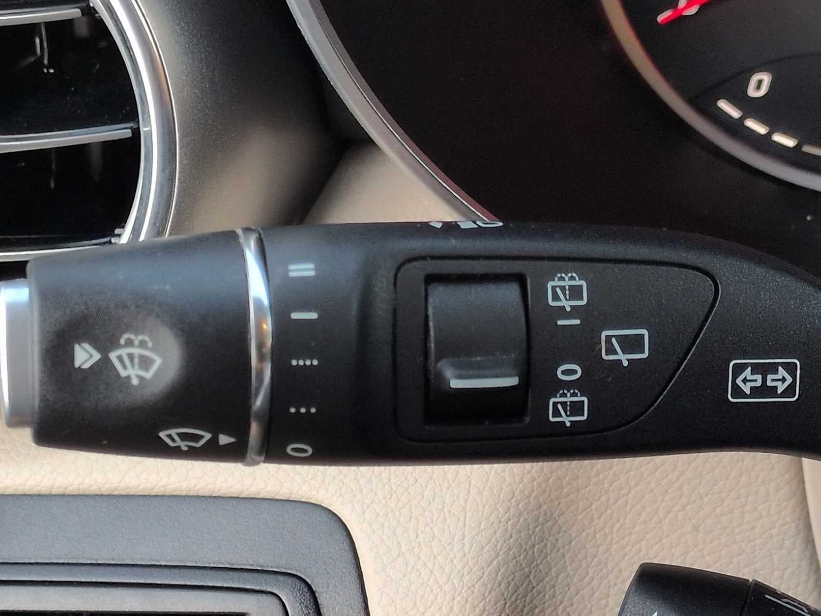 Mercedes-Benz GLC 300 2022 GLC 300