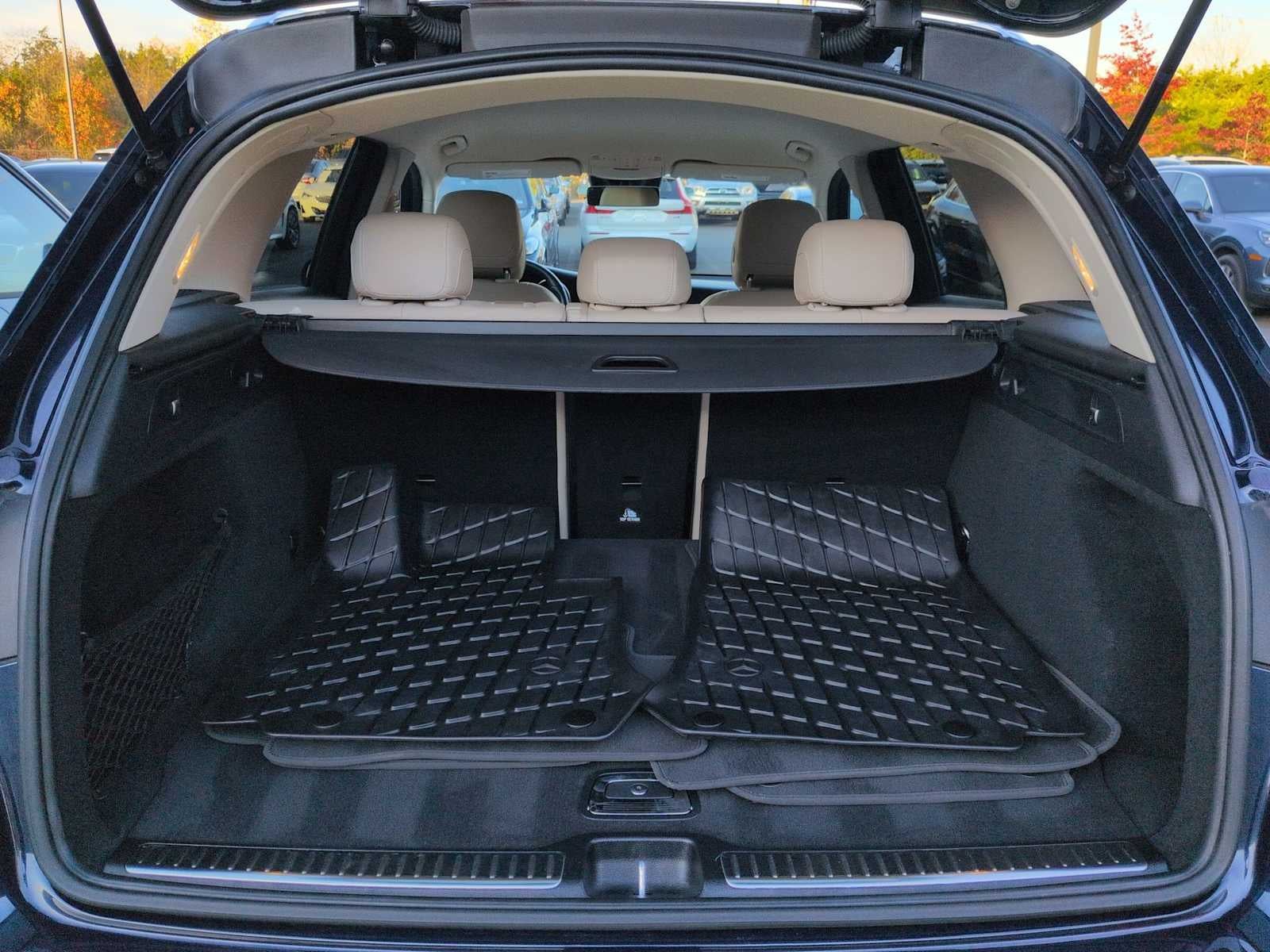 Mercedes-Benz GLC 300 2022 GLC 300