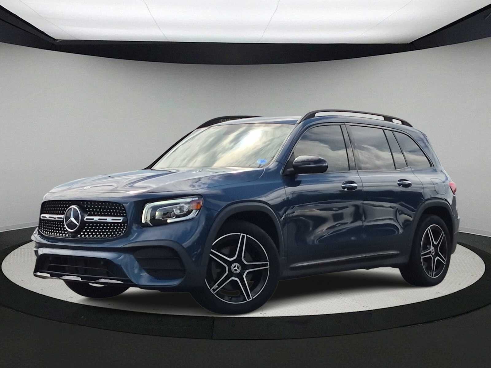 Mercedes-Benz GLB 250 2023 GLB 250