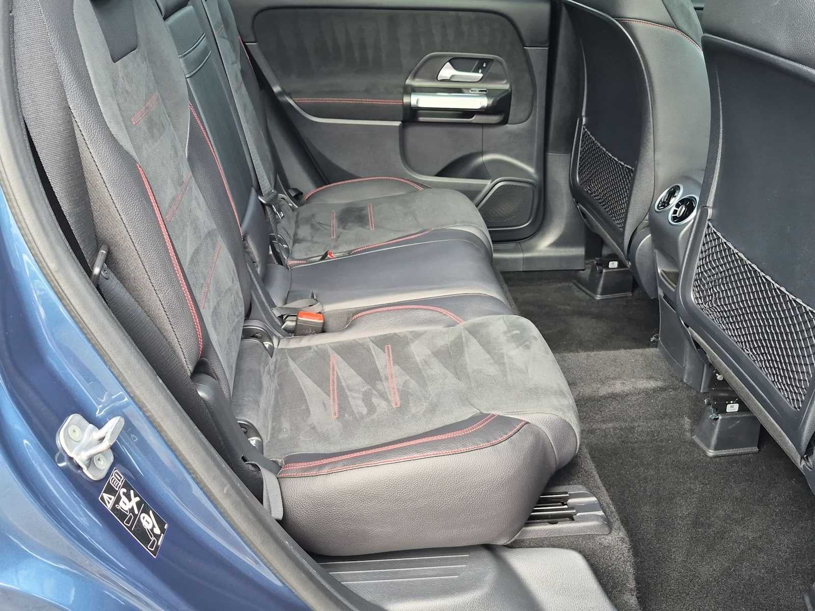 Mercedes-Benz GLB 250 2023 GLB 250