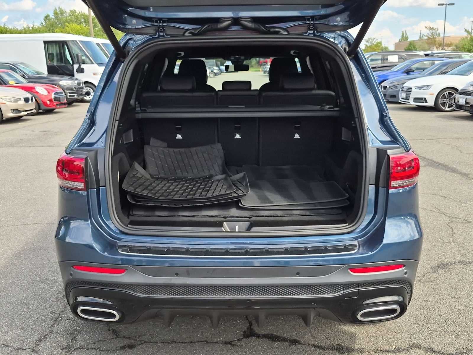 Mercedes-Benz GLB 250 2023 GLB 250