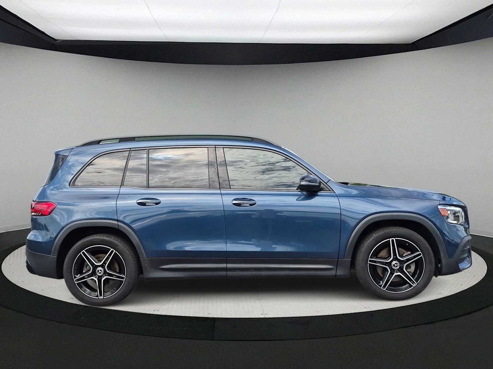 Mercedes-Benz GLB 250 2023 GLB 250