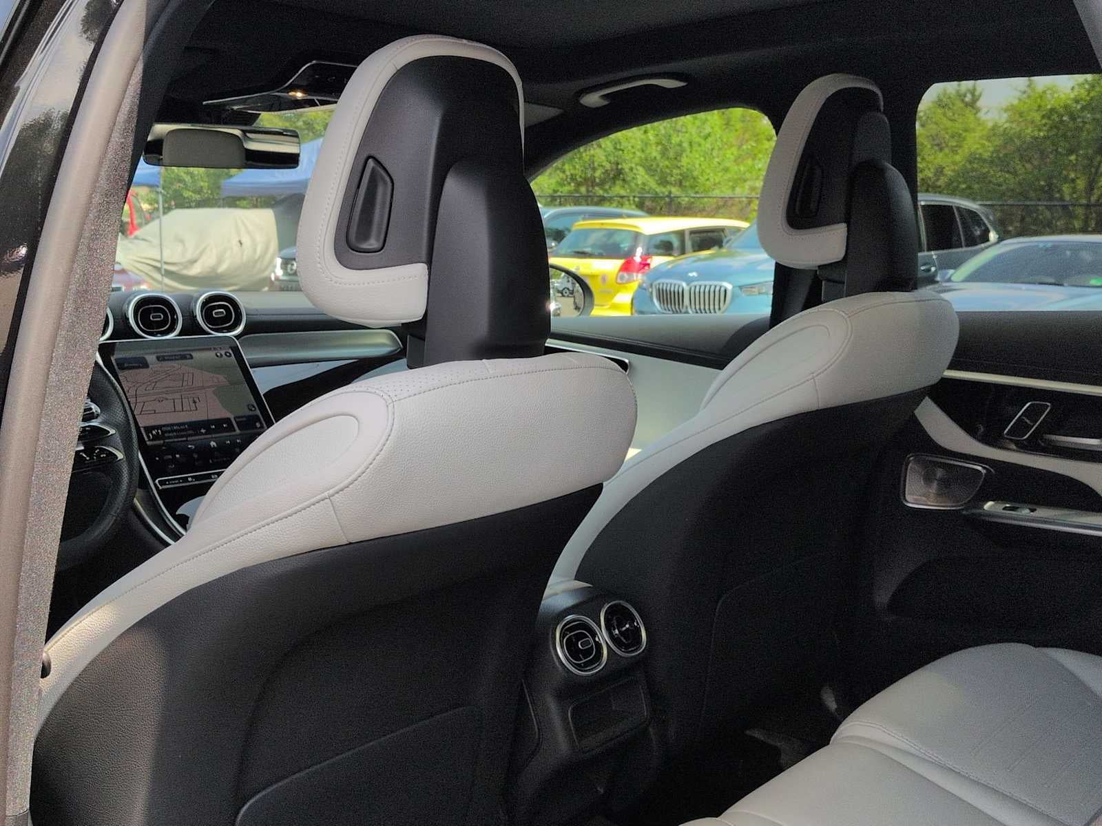 Mercedes-Benz GLC 300 2024 GLC 300