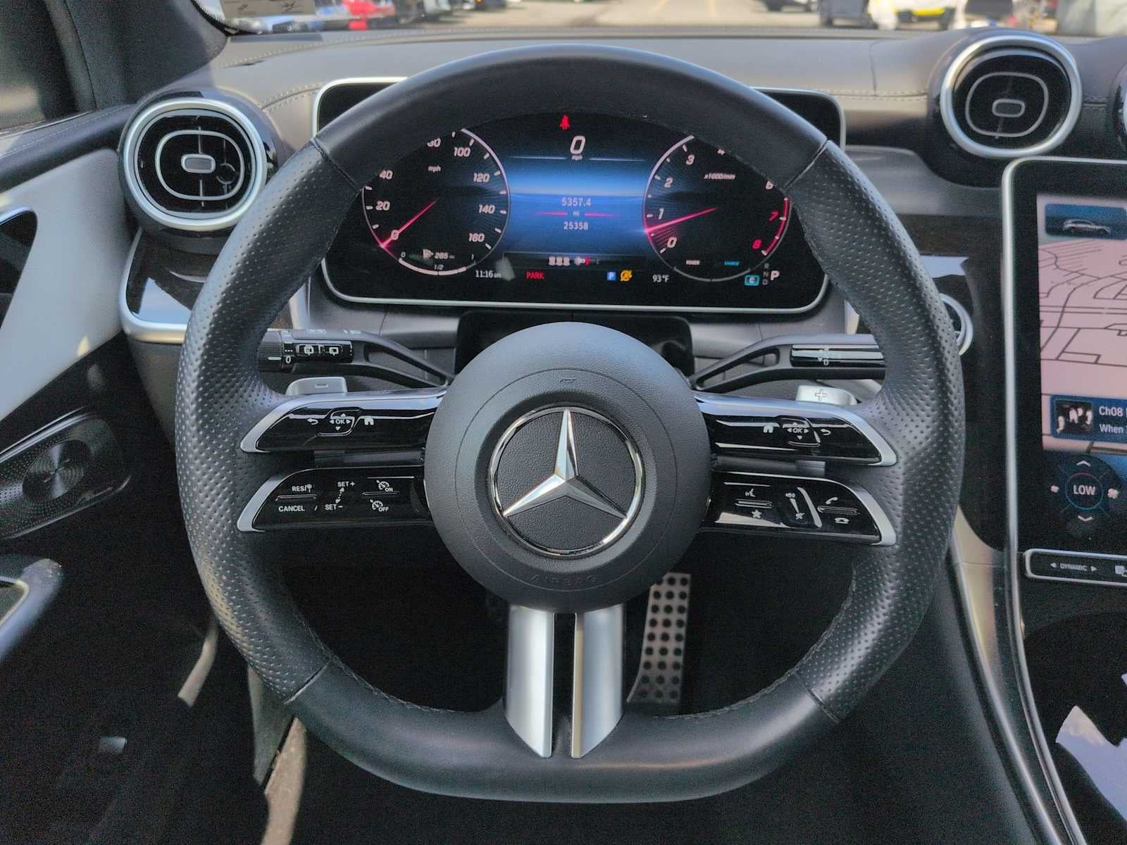 Mercedes-Benz GLC 300 2024 GLC 300