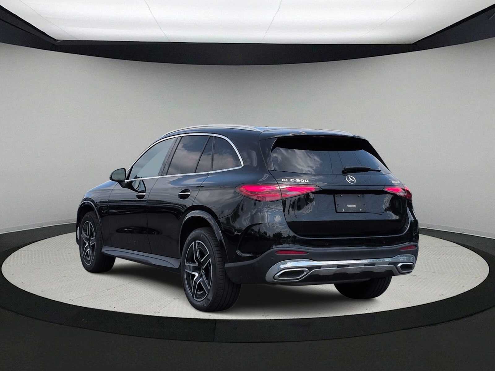 Mercedes-Benz GLC 300 2024 GLC 300