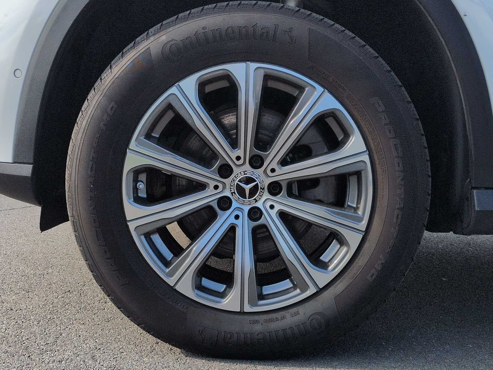 Mercedes-Benz GLC 300 2023 GLC 300