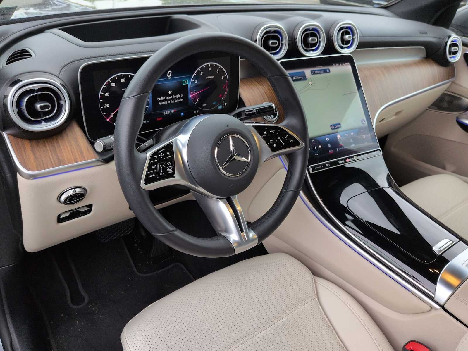 Mercedes-Benz GLC 300 2023 GLC 300