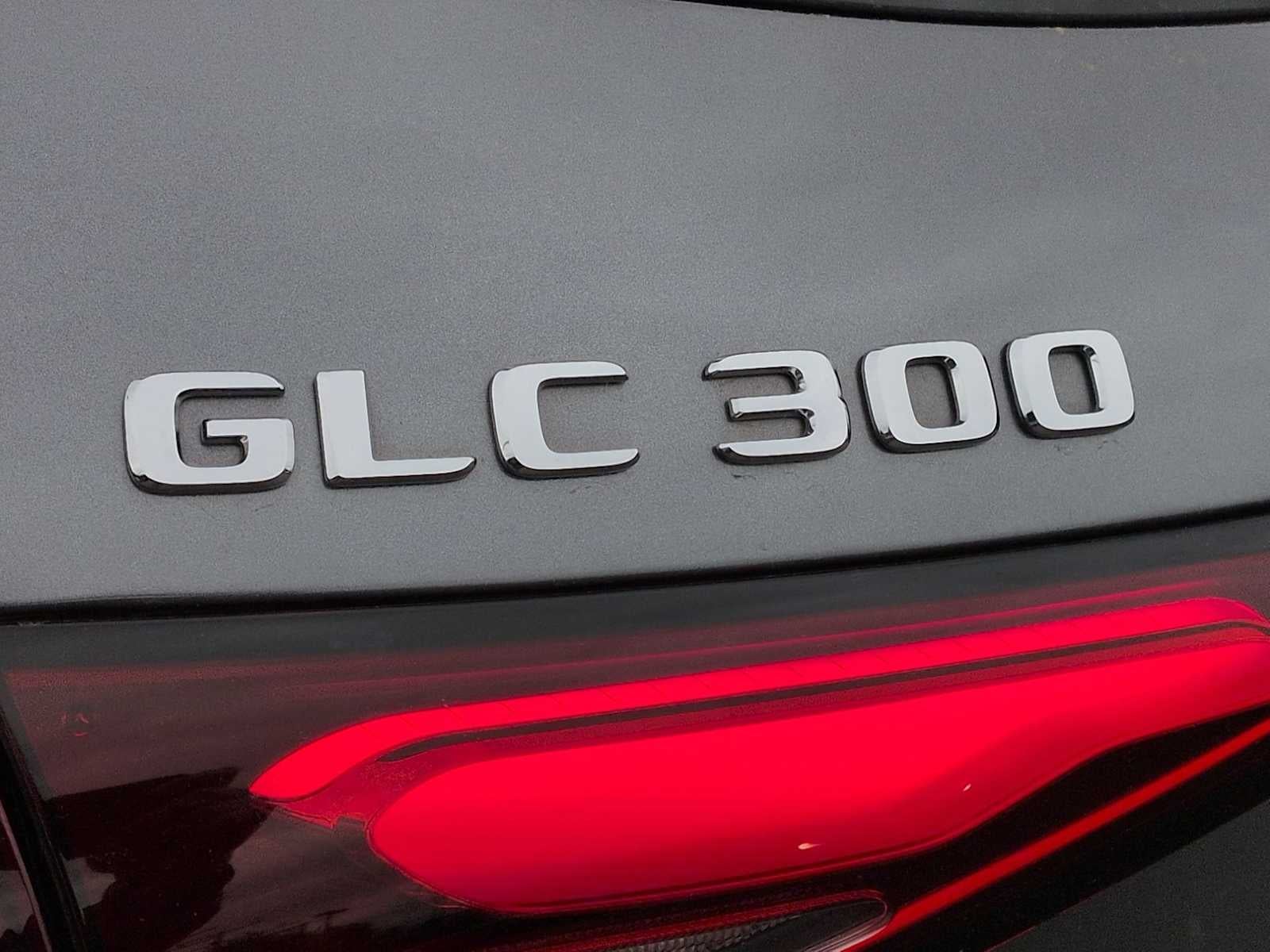 Mercedes-Benz GLC 300 2023 GLC 300