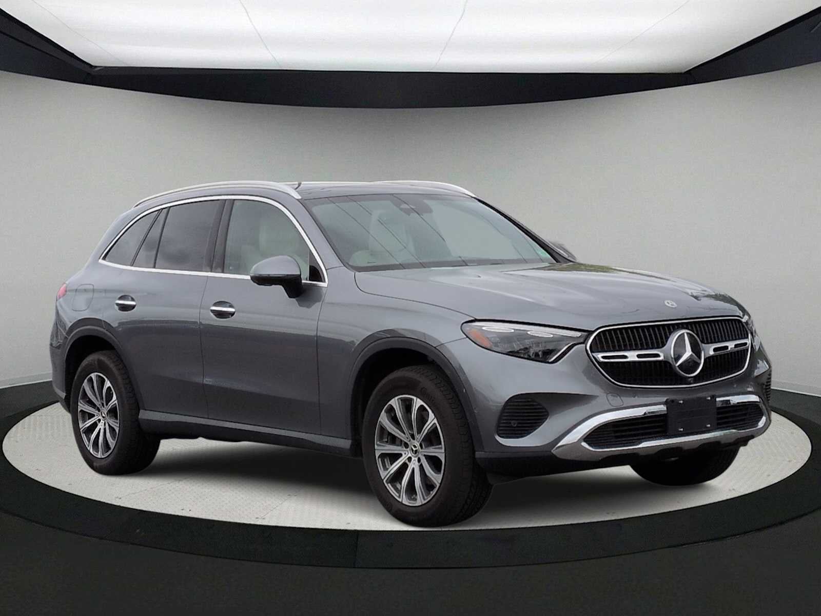 Mercedes-Benz GLC 300 2023 GLC 300