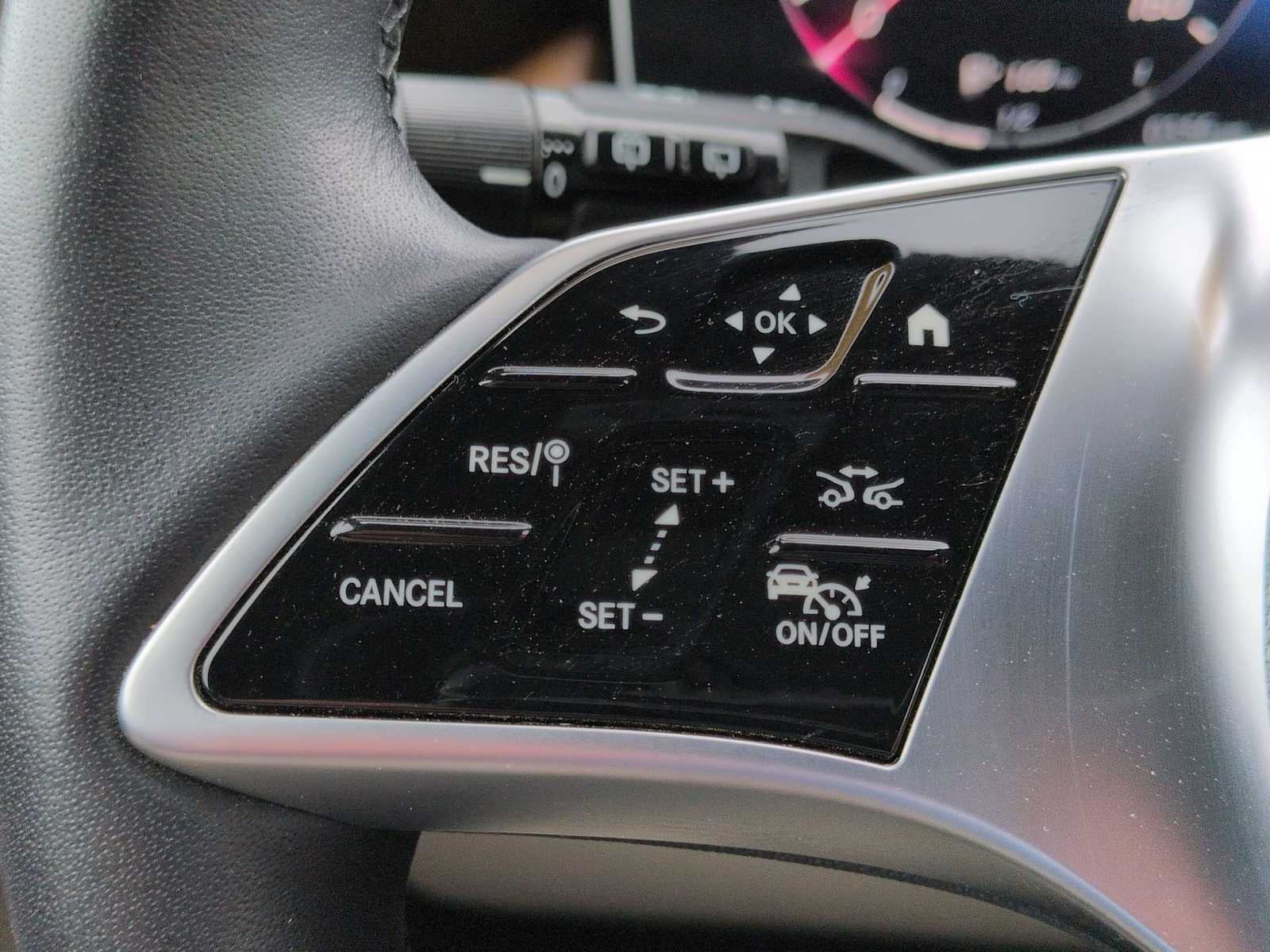Mercedes-Benz GLC 300 2023 GLC 300