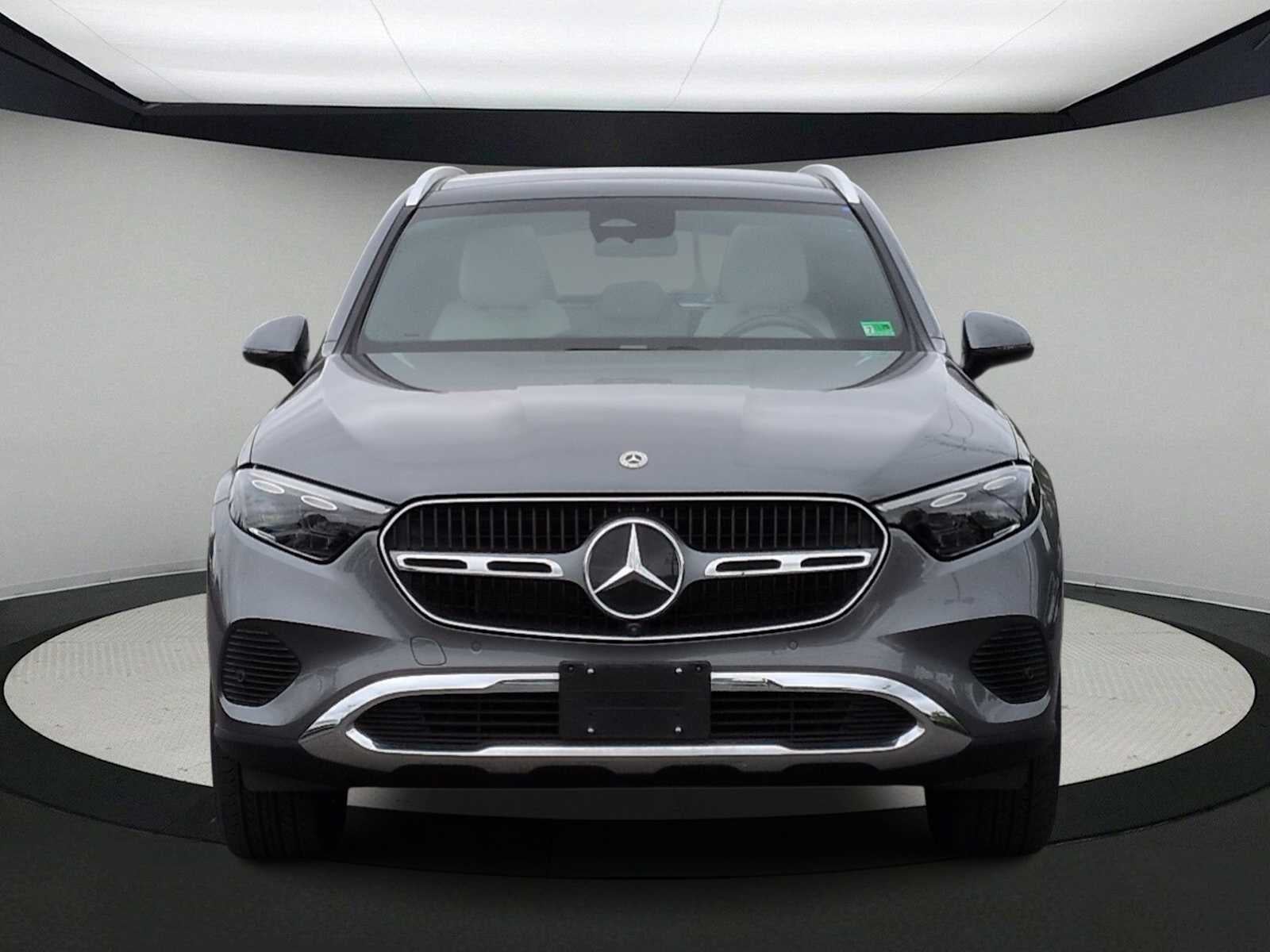 Mercedes-Benz GLC 300 2023 GLC 300