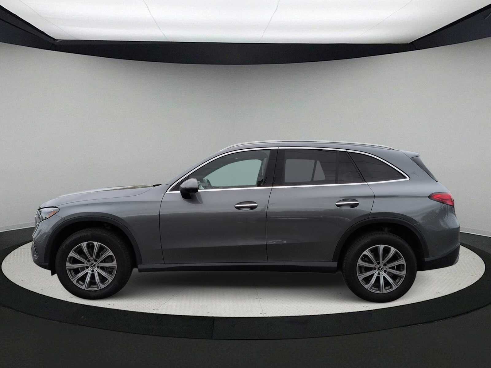Mercedes-Benz GLC 300 2023 GLC 300