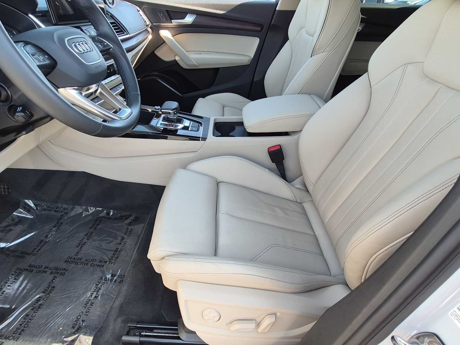 Audi Q5 S line Premium 2024