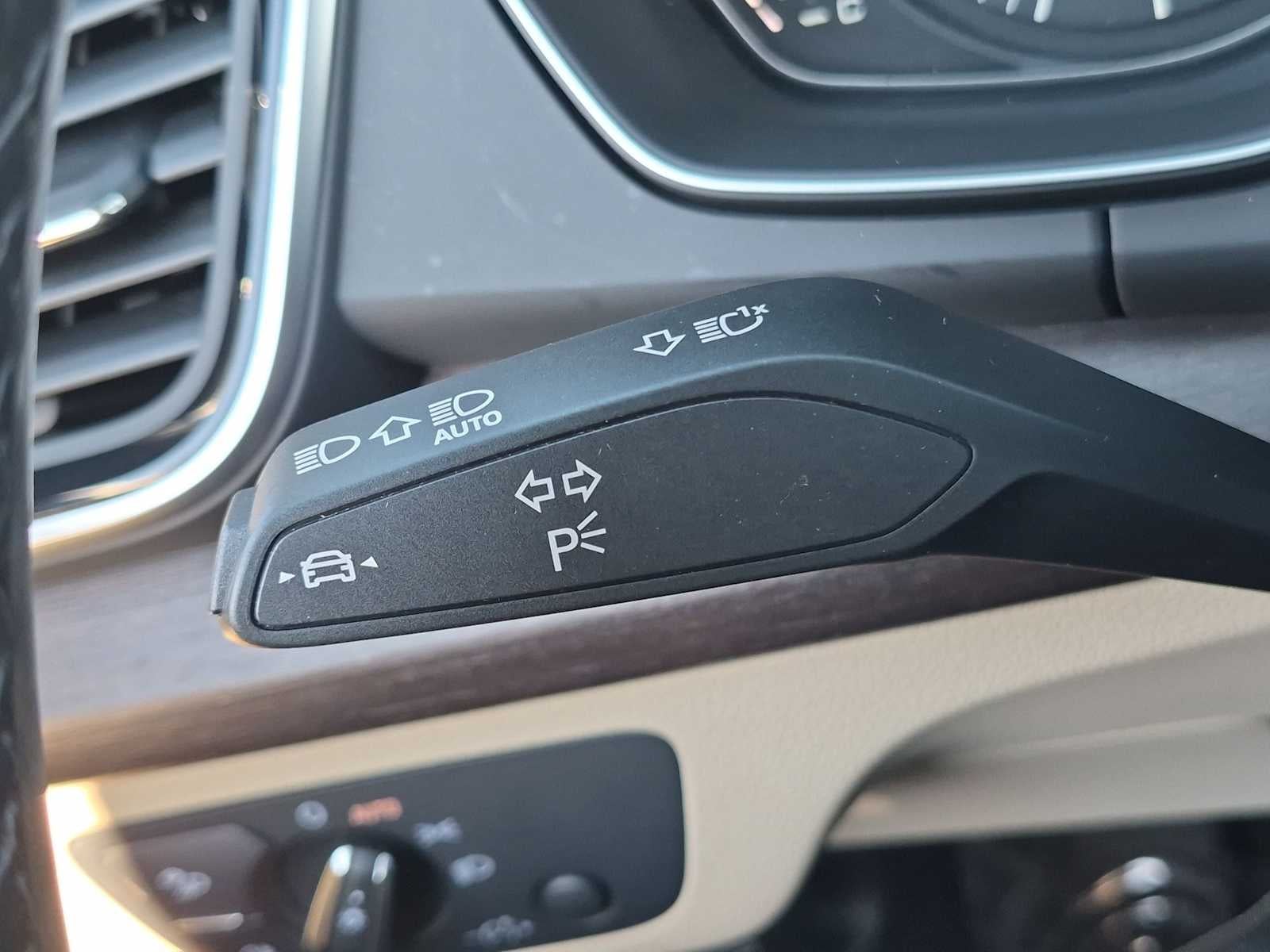 Audi Q5 S line Premium 2024