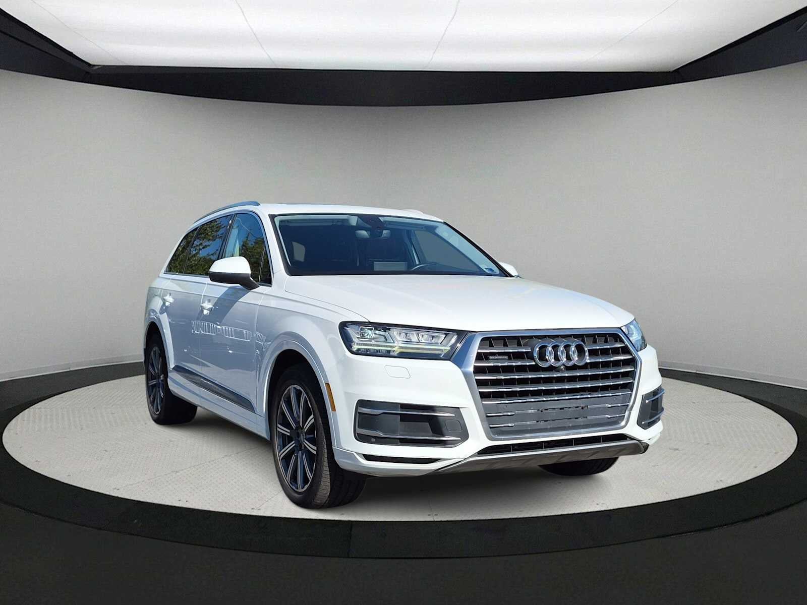 Audi Q7 Base 2019