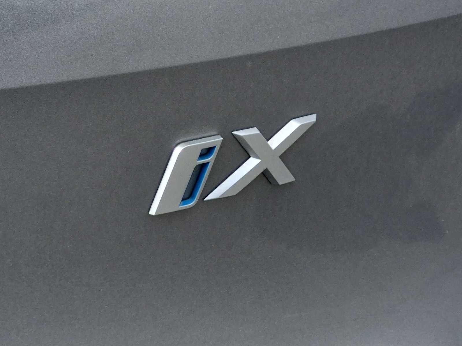 2024 BMW iX xDrive50